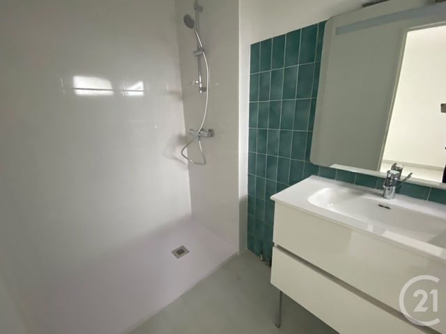 Appartement F2 à louer - 2 pièces - 39.55 m2 - MONTPELLIER - 34 - LANGUEDOC-ROUSSILLON - Century 21 L'Agence Du Centre