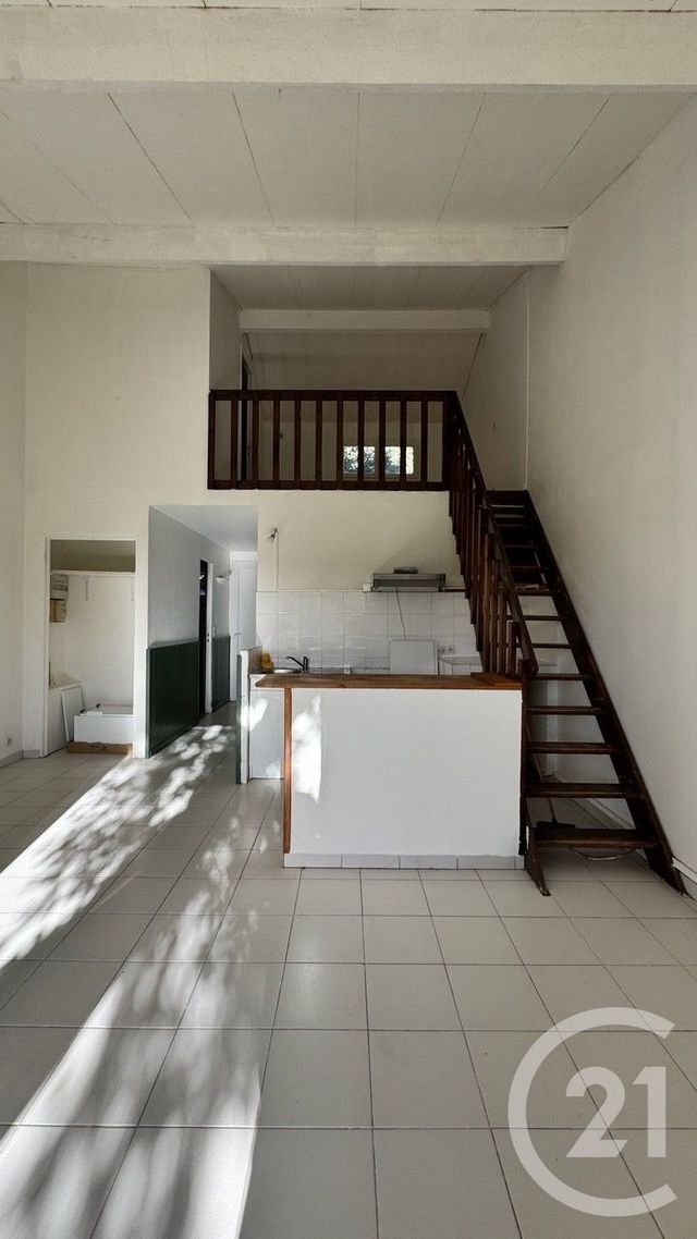 maison à louer - 2 pièces - 46.84 m2 - ST BRES - 34 - LANGUEDOC-ROUSSILLON - Century 21 L'Agence Du Centre